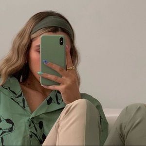 Meet your Posher, Clara